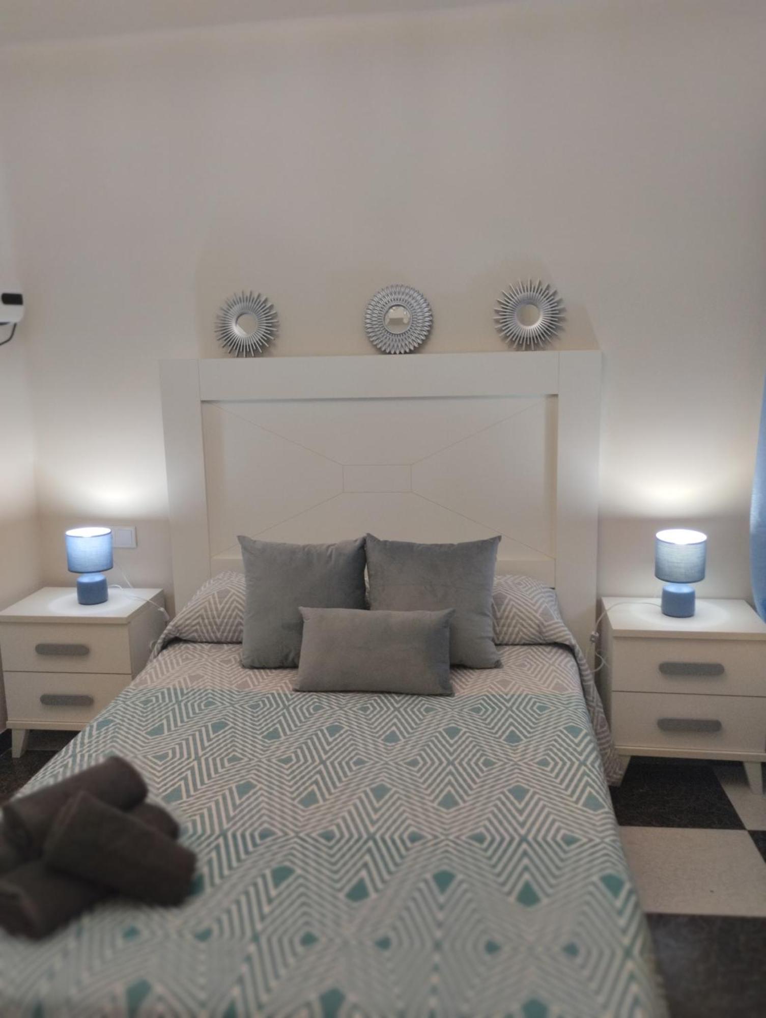 La Casa De Pepa Apartment Севиля Екстериор снимка